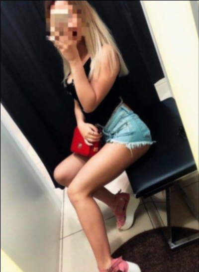 Aleyna, 29 ans, Charbonnieres-les-Bains