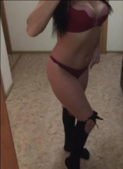 Asma, 29 ans, Bourg-Saint-Andeol