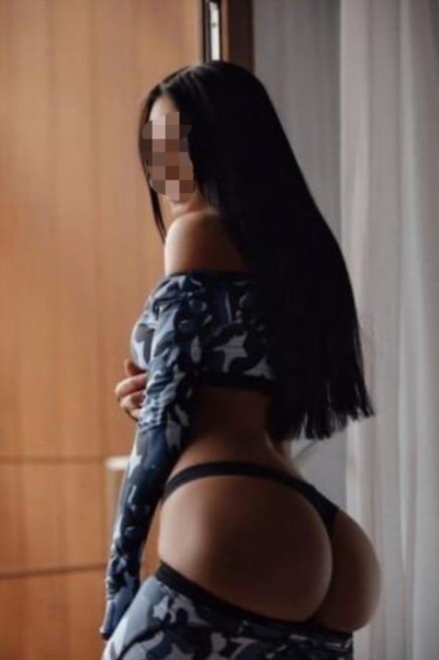 Carla, 32 ans, Sury-le-Comtal